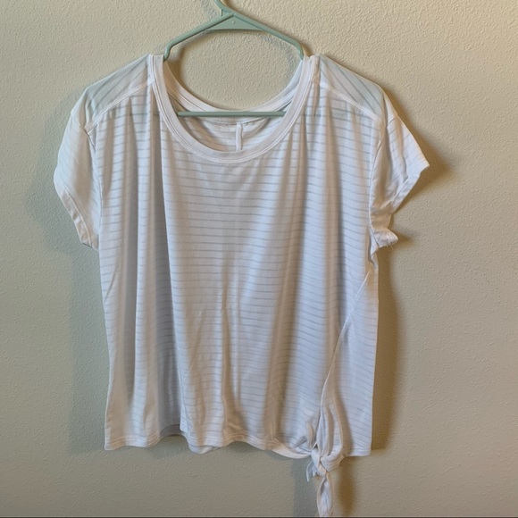 C9 Champion White Athletic Top M/L Tie - Picture 1 of 4